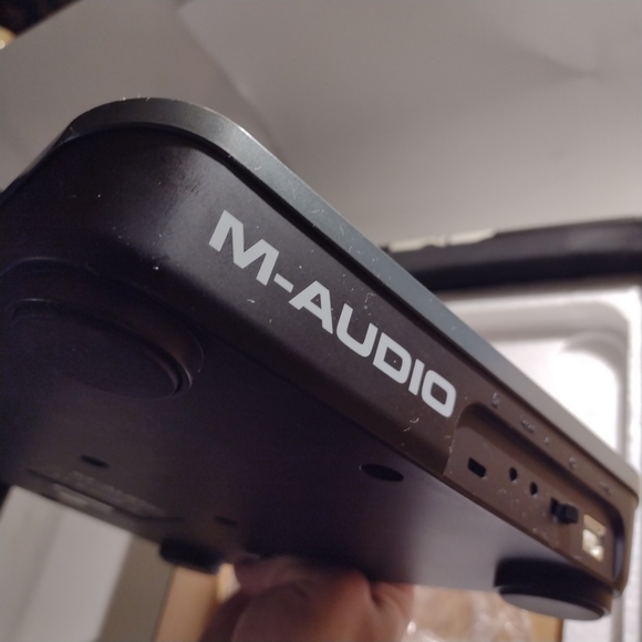 M-Audio Torq Mixlab Digital DJ System MP3s Music Record - Torq-LE - For PC Mac. - Picture 9 of 10